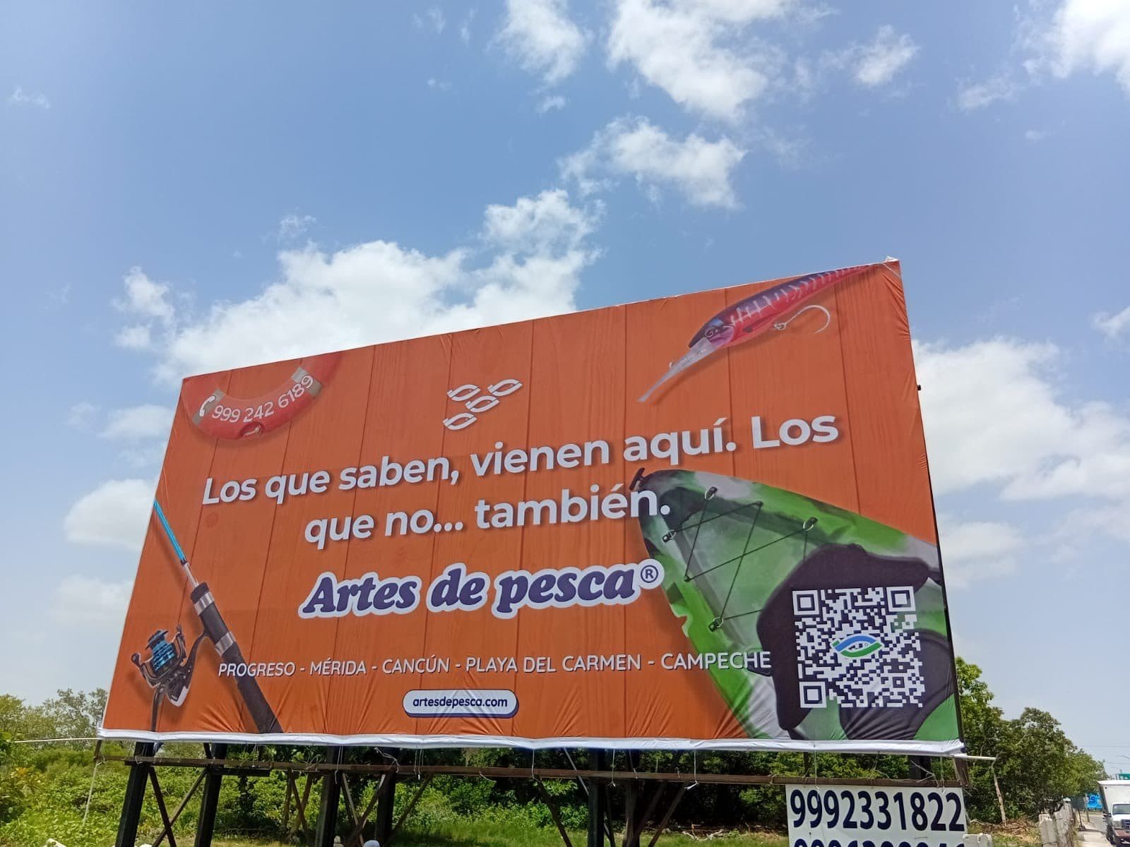 Cartelera Artes de Pesca — Carteleras y espectaculares